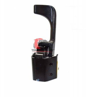 Замок капота правый FLC®, A17-12658-003